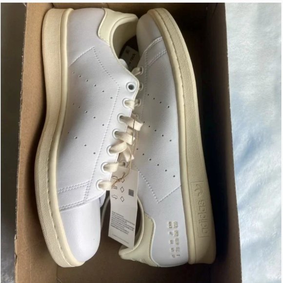 NWT ADIDAS STAN SMITH (CREAM WHITE/BLUE BIRD) Unisex Mens 8 and Women 9 - Picture 3 of 8